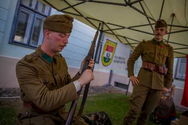 Fegyveres és rendvédelmi szervek toborzópontja