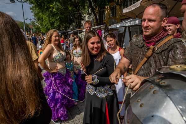   SAVARIA LEGIO – Háremrablás savariai módra
