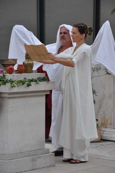  Templomnyitó szertartás